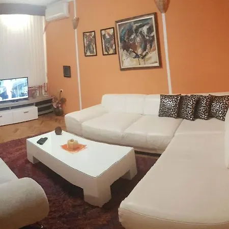 Shangri La *
