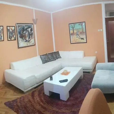 Shangri La 公寓 Ni