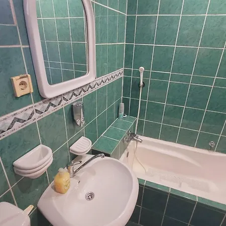 Apartman Shangri La Nis